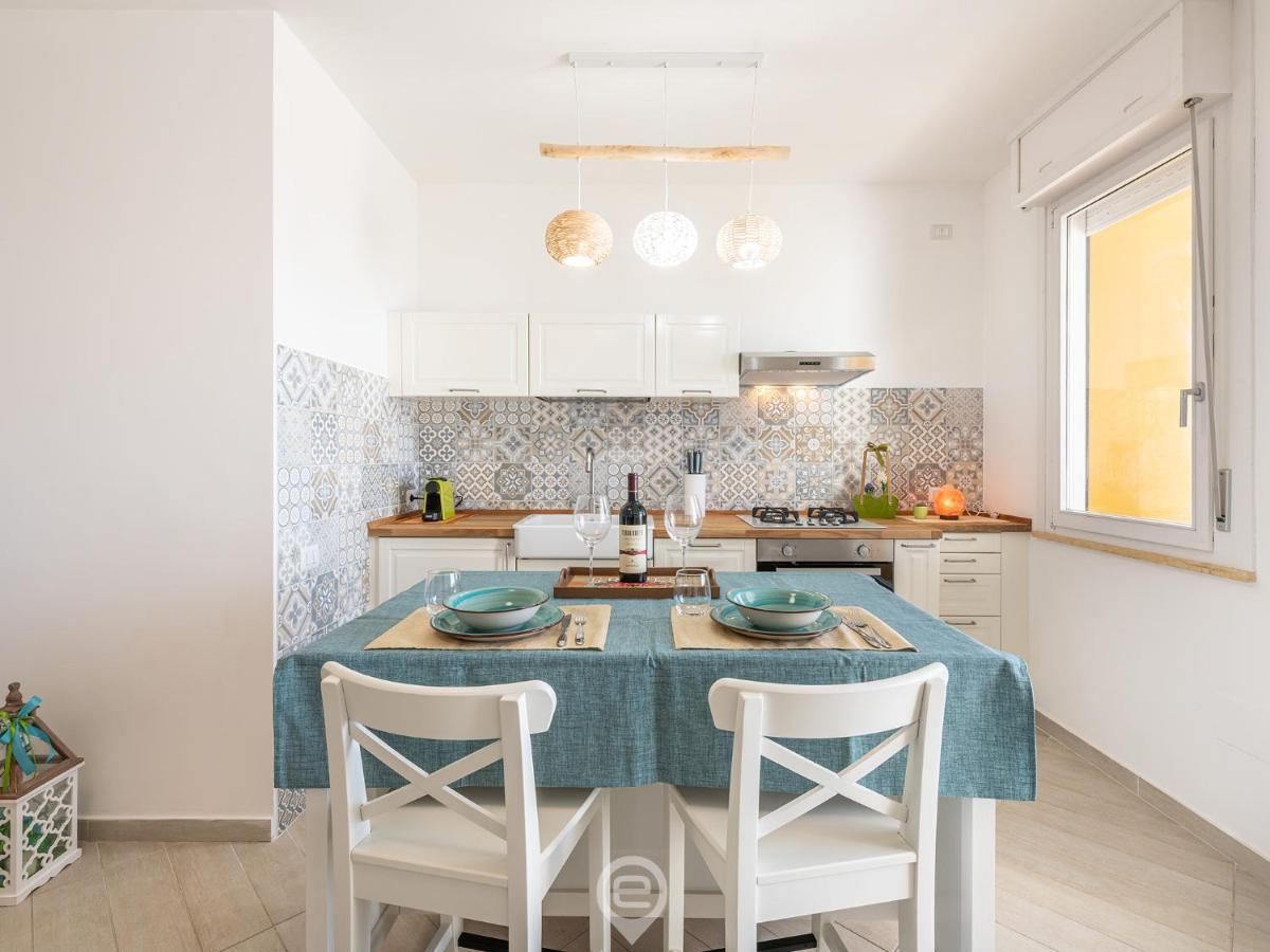 Poetto Panoramic Apartment Su Forti Экстерьер фото